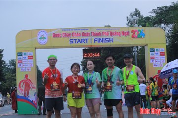 BƯỚC CHẠY CHÀO XUÂN THÀNH PHỐ QUẢNG NGÃI 2024 - Ảnh #1222012