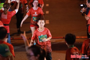 BƯỚC CHẠY CHÀO XUÂN THÀNH PHỐ QUẢNG NGÃI 2024 - Ảnh #1248847