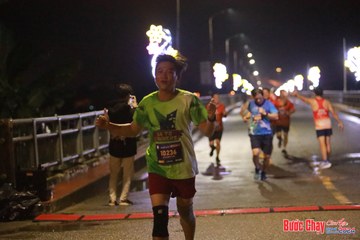 BƯỚC CHẠY CHÀO XUÂN THÀNH PHỐ QUẢNG NGÃI 2024 - Ảnh #1231082