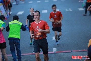 BƯỚC CHẠY CHÀO XUÂN THÀNH PHỐ QUẢNG NGÃI 2024 - Ảnh #1251242