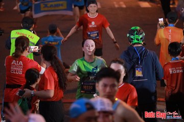 BƯỚC CHẠY CHÀO XUÂN THÀNH PHỐ QUẢNG NGÃI 2024 - Ảnh #1249640