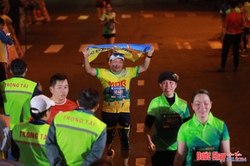 BƯỚC CHẠY CHÀO XUÂN THÀNH PHỐ QUẢNG NGÃI 2024 - Ảnh #1248639
