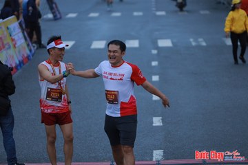 BƯỚC CHẠY CHÀO XUÂN THÀNH PHỐ QUẢNG NGÃI 2024 - Ảnh #1252017