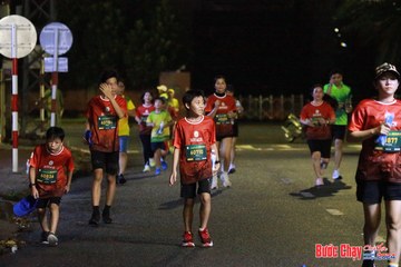 BƯỚC CHẠY CHÀO XUÂN THÀNH PHỐ QUẢNG NGÃI 2024 - Ảnh #1224990