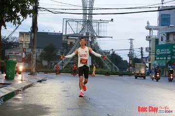 BƯỚC CHẠY CHÀO XUÂN THÀNH PHỐ QUẢNG NGÃI 2024 - Ảnh #1230375