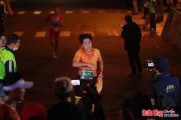 BƯỚC CHẠY CHÀO XUÂN THÀNH PHỐ QUẢNG NGÃI 2024 - Ảnh #1240780