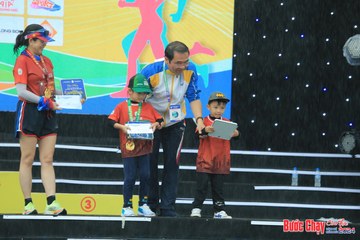 BƯỚC CHẠY CHÀO XUÂN THÀNH PHỐ QUẢNG NGÃI 2024 - Ảnh #1233387