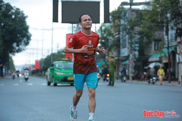 BƯỚC CHẠY CHÀO XUÂN THÀNH PHỐ QUẢNG NGÃI 2024 - Ảnh #1237115