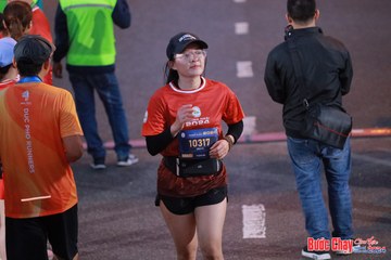 BƯỚC CHẠY CHÀO XUÂN THÀNH PHỐ QUẢNG NGÃI 2024 - Ảnh #1250187