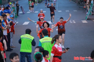 BƯỚC CHẠY CHÀO XUÂN THÀNH PHỐ QUẢNG NGÃI 2024 - Ảnh #1250954