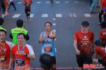 BƯỚC CHẠY CHÀO XUÂN THÀNH PHỐ QUẢNG NGÃI 2024 - Ảnh #1251065