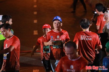 BƯỚC CHẠY CHÀO XUÂN THÀNH PHỐ QUẢNG NGÃI 2024 - Ảnh #1248471