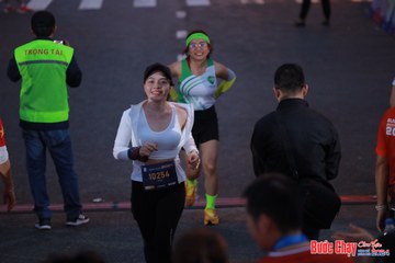 BƯỚC CHẠY CHÀO XUÂN THÀNH PHỐ QUẢNG NGÃI 2024 - Ảnh #1250294