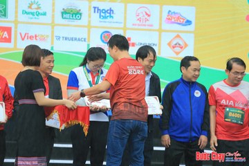 BƯỚC CHẠY CHÀO XUÂN THÀNH PHỐ QUẢNG NGÃI 2024 - Ảnh #1233518