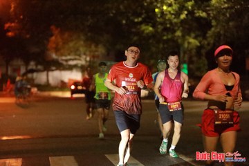 BƯỚC CHẠY CHÀO XUÂN THÀNH PHỐ QUẢNG NGÃI 2024 - Ảnh #1236491