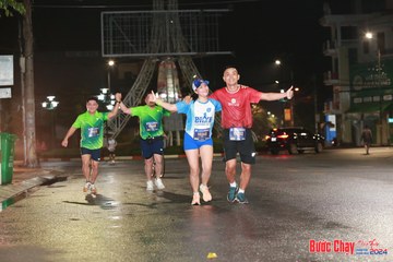 BƯỚC CHẠY CHÀO XUÂN THÀNH PHỐ QUẢNG NGÃI 2024 - Ảnh #1229351