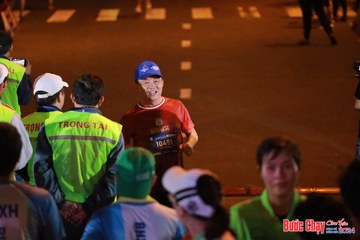 BƯỚC CHẠY CHÀO XUÂN THÀNH PHỐ QUẢNG NGÃI 2024 - Ảnh #1252459