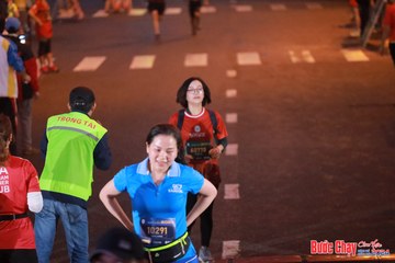 BƯỚC CHẠY CHÀO XUÂN THÀNH PHỐ QUẢNG NGÃI 2024 - Ảnh #1249497