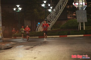 BƯỚC CHẠY CHÀO XUÂN THÀNH PHỐ QUẢNG NGÃI 2024 - Ảnh #1229102