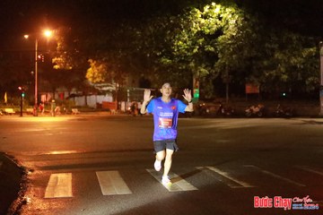 BƯỚC CHẠY CHÀO XUÂN THÀNH PHỐ QUẢNG NGÃI 2024 - Ảnh #1236356