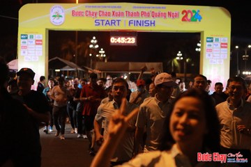 BƯỚC CHẠY CHÀO XUÂN THÀNH PHỐ QUẢNG NGÃI 2024 - Ảnh #1238942