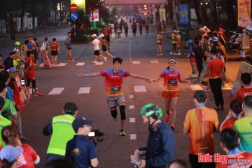 BƯỚC CHẠY CHÀO XUÂN THÀNH PHỐ QUẢNG NGÃI 2024 - Ảnh #1249769