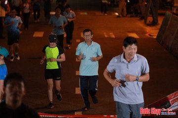BƯỚC CHẠY CHÀO XUÂN THÀNH PHỐ QUẢNG NGÃI 2024 - Ảnh #1239491