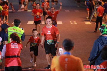 BƯỚC CHẠY CHÀO XUÂN THÀNH PHỐ QUẢNG NGÃI 2024 - Ảnh #1249527