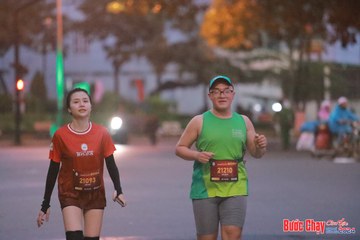 BƯỚC CHẠY CHÀO XUÂN THÀNH PHỐ QUẢNG NGÃI 2024 - Ảnh #1236794