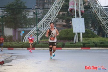 BƯỚC CHẠY CHÀO XUÂN THÀNH PHỐ QUẢNG NGÃI 2024 - Ảnh #1230440