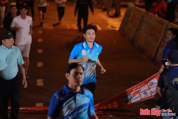BƯỚC CHẠY CHÀO XUÂN THÀNH PHỐ QUẢNG NGÃI 2024 - Ảnh #1239642