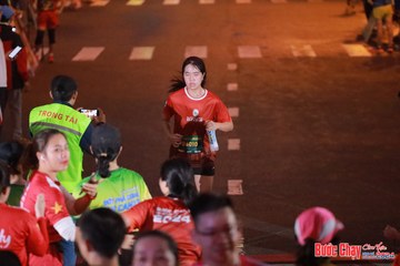 BƯỚC CHẠY CHÀO XUÂN THÀNH PHỐ QUẢNG NGÃI 2024 - Ảnh #1249278