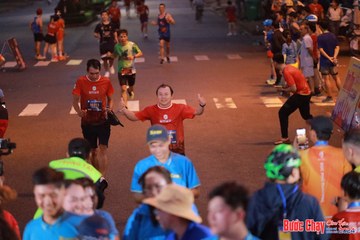 BƯỚC CHẠY CHÀO XUÂN THÀNH PHỐ QUẢNG NGÃI 2024 - Ảnh #1249674