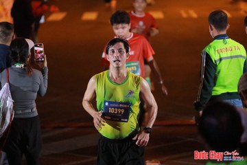 BƯỚC CHẠY CHÀO XUÂN THÀNH PHỐ QUẢNG NGÃI 2024 - Ảnh #1243323