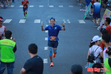 BƯỚC CHẠY CHÀO XUÂN THÀNH PHỐ QUẢNG NGÃI 2024 - Ảnh #1251367