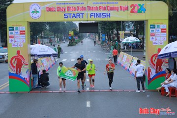 BƯỚC CHẠY CHÀO XUÂN THÀNH PHỐ QUẢNG NGÃI 2024 - Ảnh #1252249