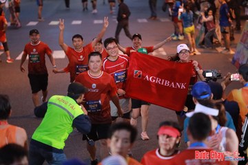 BƯỚC CHẠY CHÀO XUÂN THÀNH PHỐ QUẢNG NGÃI 2024 - Ảnh #1249969