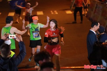 BƯỚC CHẠY CHÀO XUÂN THÀNH PHỐ QUẢNG NGÃI 2024 - Ảnh #1247008