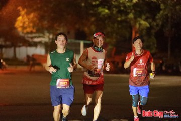 BƯỚC CHẠY CHÀO XUÂN THÀNH PHỐ QUẢNG NGÃI 2024 - Ảnh #1236515