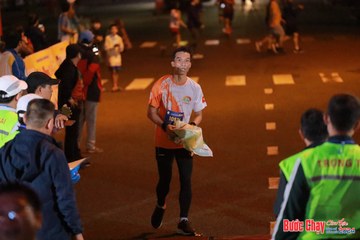BƯỚC CHẠY CHÀO XUÂN THÀNH PHỐ QUẢNG NGÃI 2024 - Ảnh #1243160