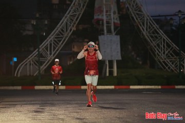BƯỚC CHẠY CHÀO XUÂN THÀNH PHỐ QUẢNG NGÃI 2024 - Ảnh #1230106