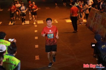 BƯỚC CHẠY CHÀO XUÂN THÀNH PHỐ QUẢNG NGÃI 2024 - Ảnh #1247177