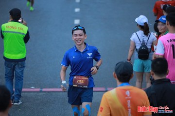 BƯỚC CHẠY CHÀO XUÂN THÀNH PHỐ QUẢNG NGÃI 2024 - Ảnh #1251376