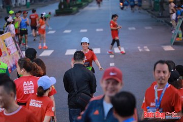 BƯỚC CHẠY CHÀO XUÂN THÀNH PHỐ QUẢNG NGÃI 2024 - Ảnh #1250459