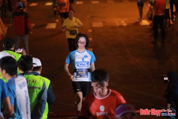 BƯỚC CHẠY CHÀO XUÂN THÀNH PHỐ QUẢNG NGÃI 2024 - Ảnh #1252415