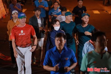 BƯỚC CHẠY CHÀO XUÂN THÀNH PHỐ QUẢNG NGÃI 2024 - Ảnh #1239781