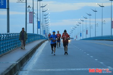 BƯỚC CHẠY CHÀO XUÂN THÀNH PHỐ QUẢNG NGÃI 2024 - Ảnh #1222524