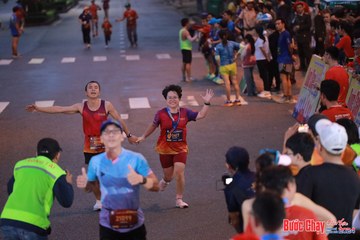 BƯỚC CHẠY CHÀO XUÂN THÀNH PHỐ QUẢNG NGÃI 2024 - Ảnh #1250069