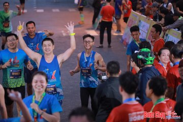BƯỚC CHẠY CHÀO XUÂN THÀNH PHỐ QUẢNG NGÃI 2024 - Ảnh #1250250