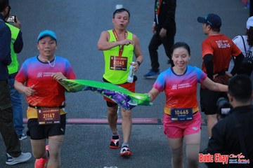 BƯỚC CHẠY CHÀO XUÂN THÀNH PHỐ QUẢNG NGÃI 2024 - Ảnh #1251420